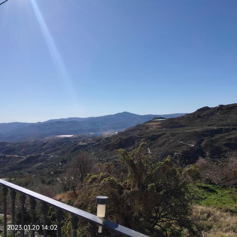 Apartamento Vacacional En La Alpujarra Laroles Eksteriør billede